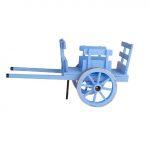 petite charrette couleur bleu